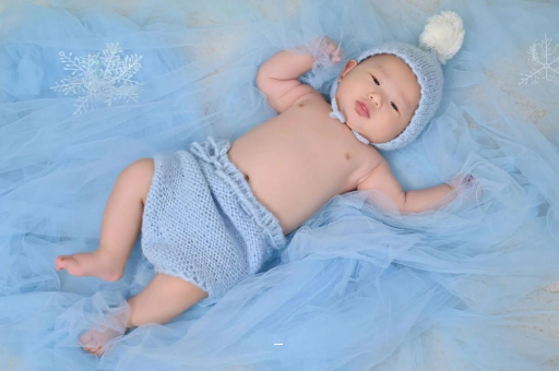 建湖摸孕妇肚子沾喜气